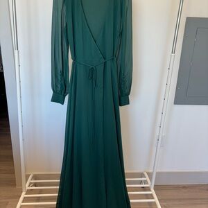 Lulu's Green Long Sleeve V-Neck Gown